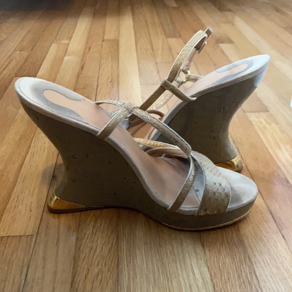 Ferragamo Platform - Picture 6 of 8